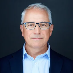 Kovács Gábor automatizálási mérnök, MODELLO Intézet